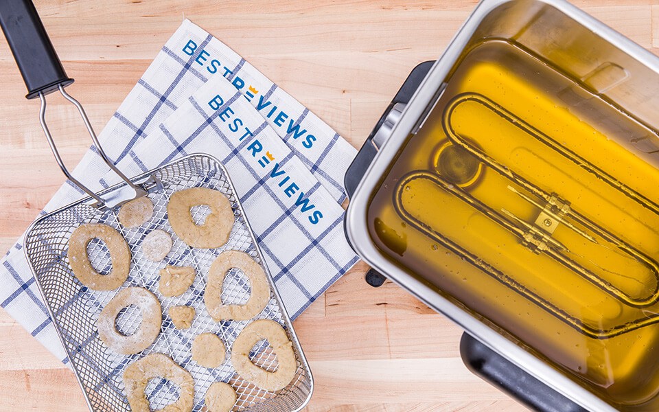 5 Best Electric Deep Fryers Oct. 2017 BestReviews