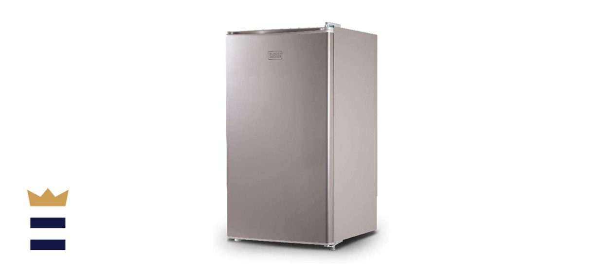 BLACK+DECKER 3.2 Cubic Foot Energy Star Compact Refrigerator with Freezer