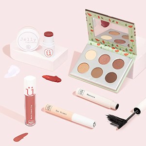 M2U NYC Makeup Essential Set