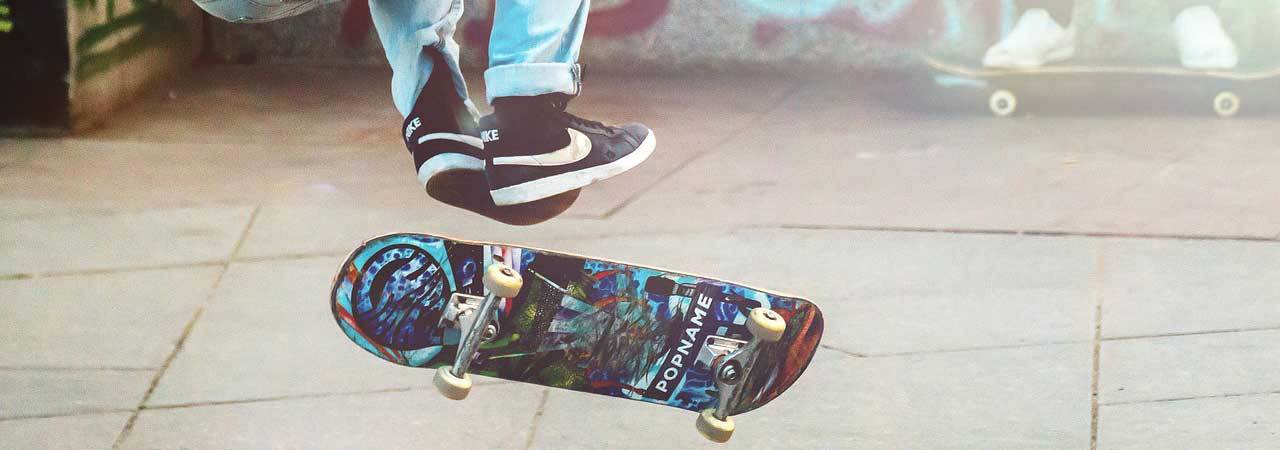 Mini Skateboard Cruiser 27.5 x 7.5 Short Board for Kids, Teens and Adults