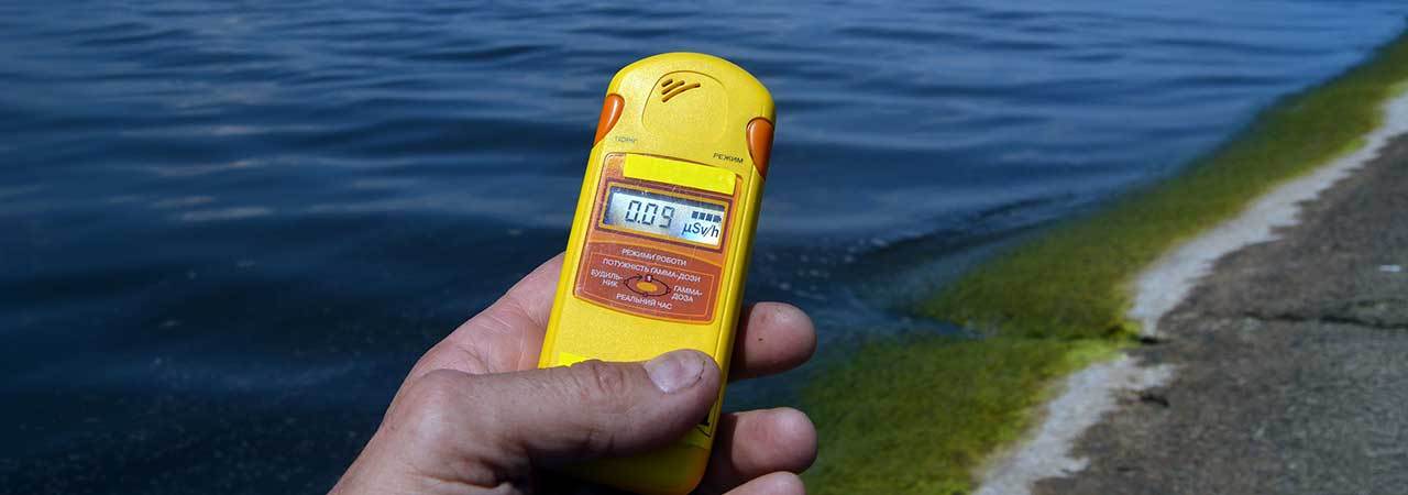5 Best Geiger Counters - Aug. 2026 - BestReviews