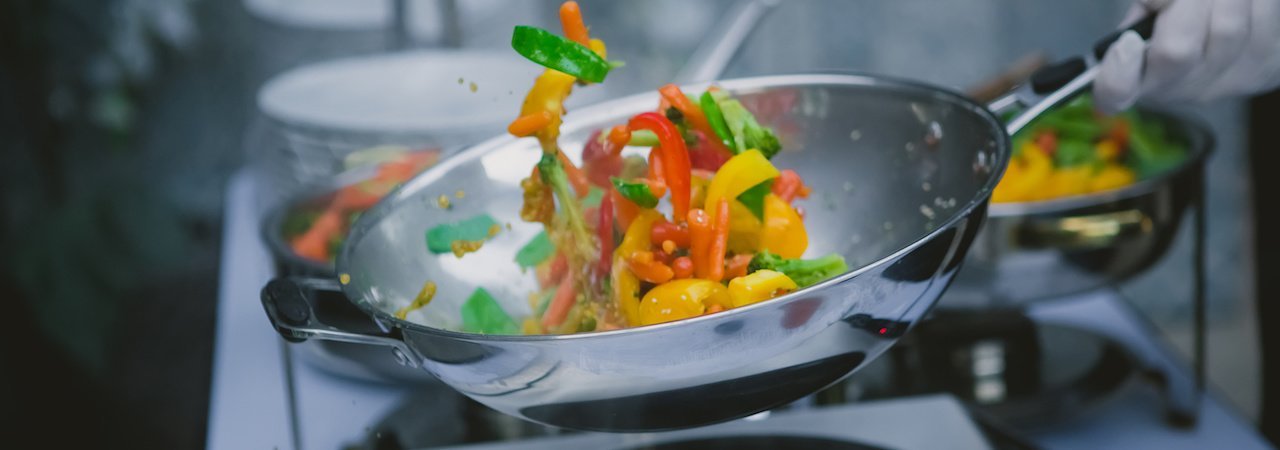 Gourmet Chef Stir Fry Wok With Bakelite Riveted Handles - Easy Clean D –  ATH Import