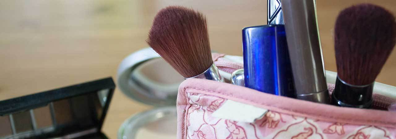 10 Best Makeup Bags Rank Style