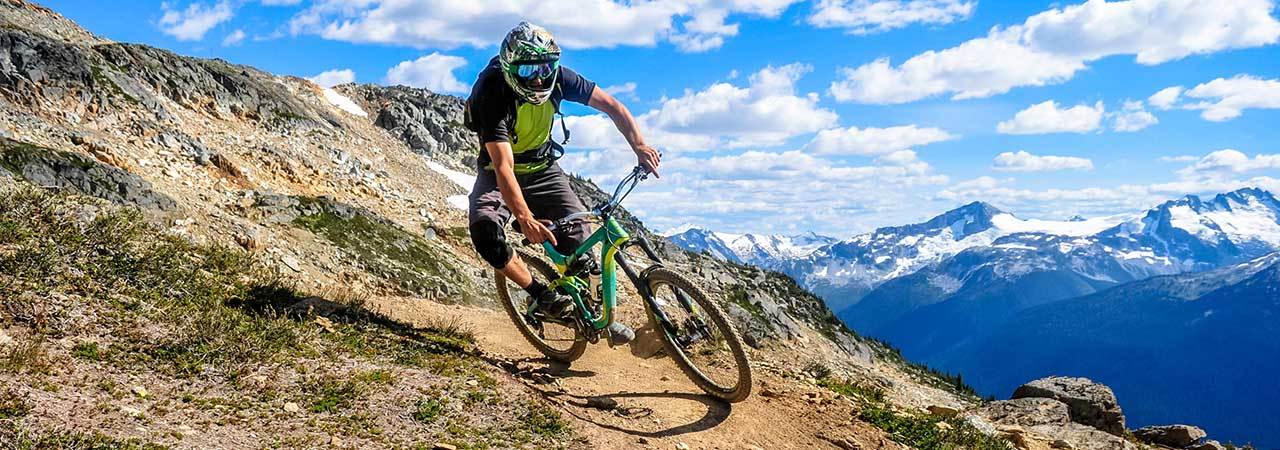 5 Best Men's Mountain Bikes - Aug. 2022 