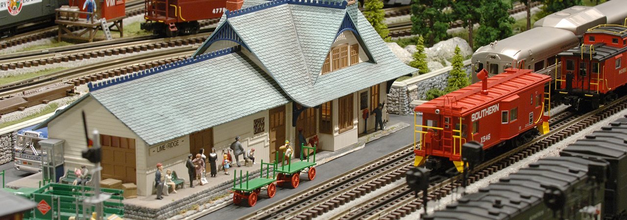 5 Best Model Train Accessories - Nov. 2024 - BestReviews