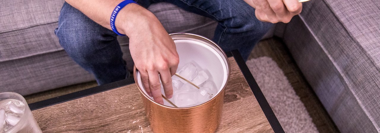 OXO Steel Ice Bucket Set Special Design To Keep Ice Frozen Longer - no  tongs