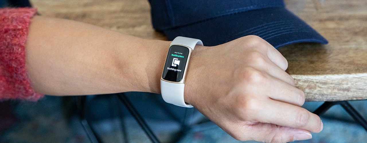 Fitbit Versa 4 review: Fitness focussed, but falls short on smart features
