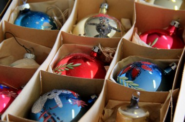There’s a better way to store your ornaments than the way you’ve been doing it