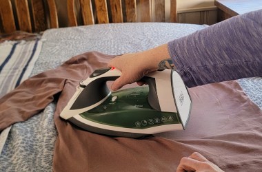 Black + Decker Vitessa Advanced Steam Iron: A premium ironing experience for under $50