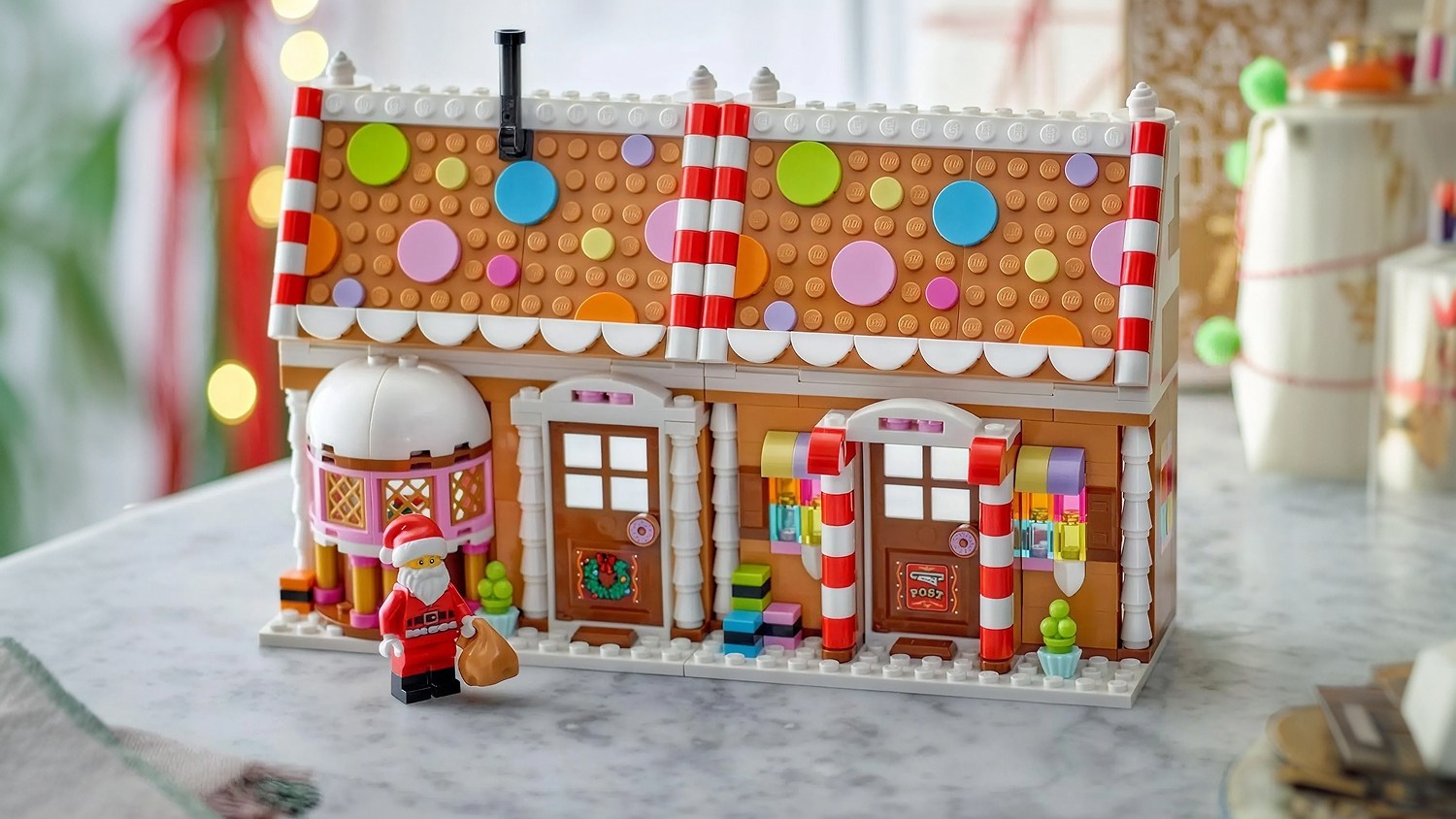 LEGO's festive holiday sets are here — with a brand new Gingerbread House