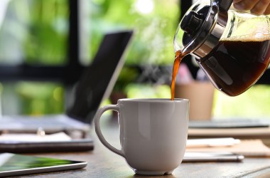 Drinking 2-3 coffees a day may lower dementia risk — but not if it’s decaf