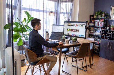 How to maximize a WFH setup in small spaces