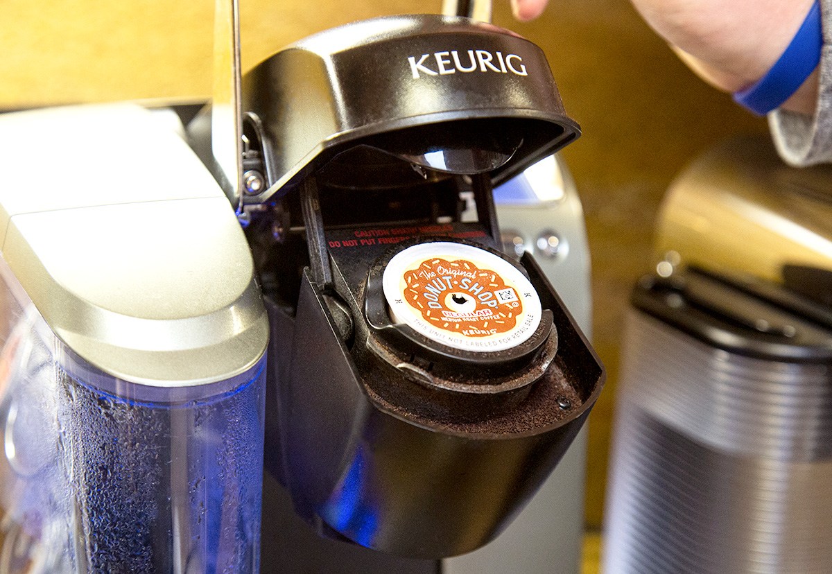 Which compact Keurig coffee maker is best for apartments and dorms?