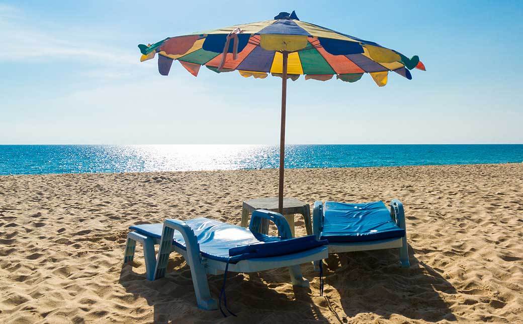 5 Best Beach Tables Aug. 2021 BestReviews