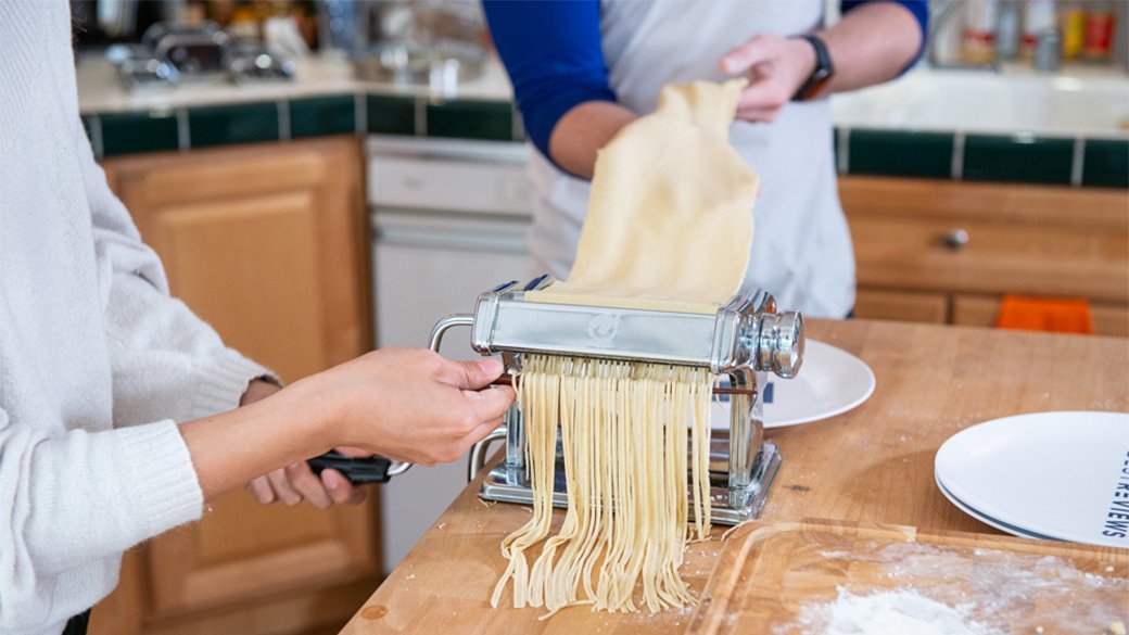 5 Best Pasta Makers Sept. 2021 BestReviews