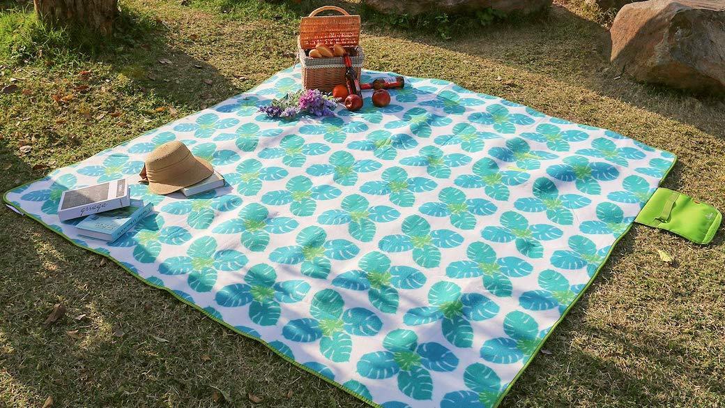 5 Best Sand Resistant Beach Blankets June 2021 Bestreviews 7884