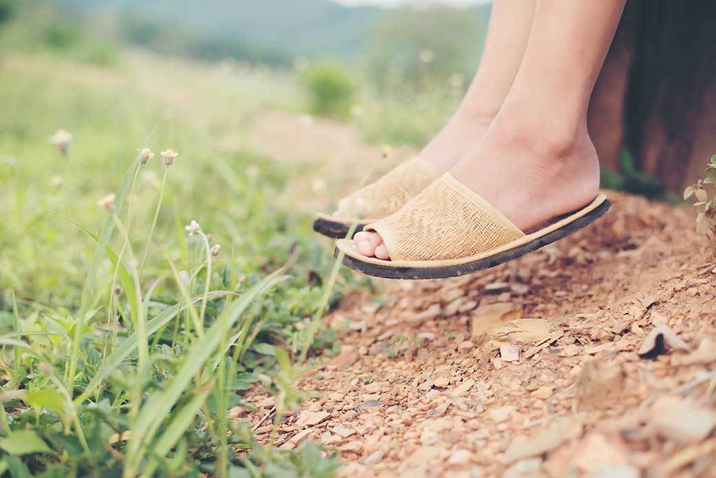 5 Best Acupressure Sandals May 2021 BestReviews