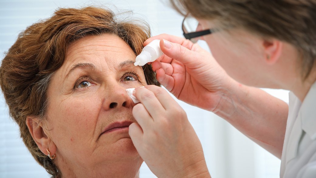 5 Best Eye Drops for Red Eyes July 2021 BestReviews