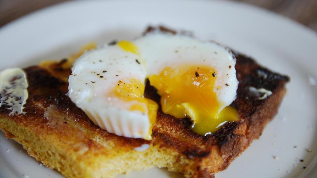 5 Best Egg Poacher Pans Sept. 2021 BestReviews