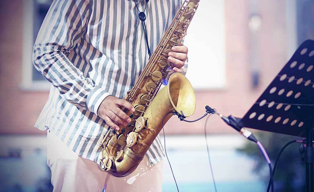 5 Best Saxophone Stands June 2021 BestReviews