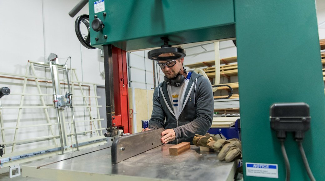 5 Best Band Saws June 2021 BestReviews