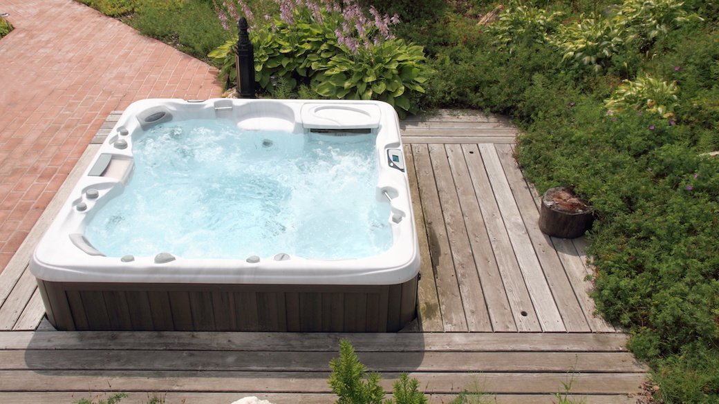 5 Best Whirlpool Bathtubs Dec. 2020 BestReviews