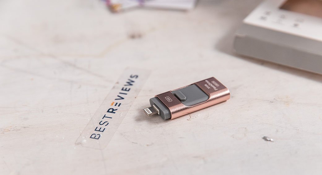 5 Best iPhone Flash Drives - June 2021 - BestReviews
