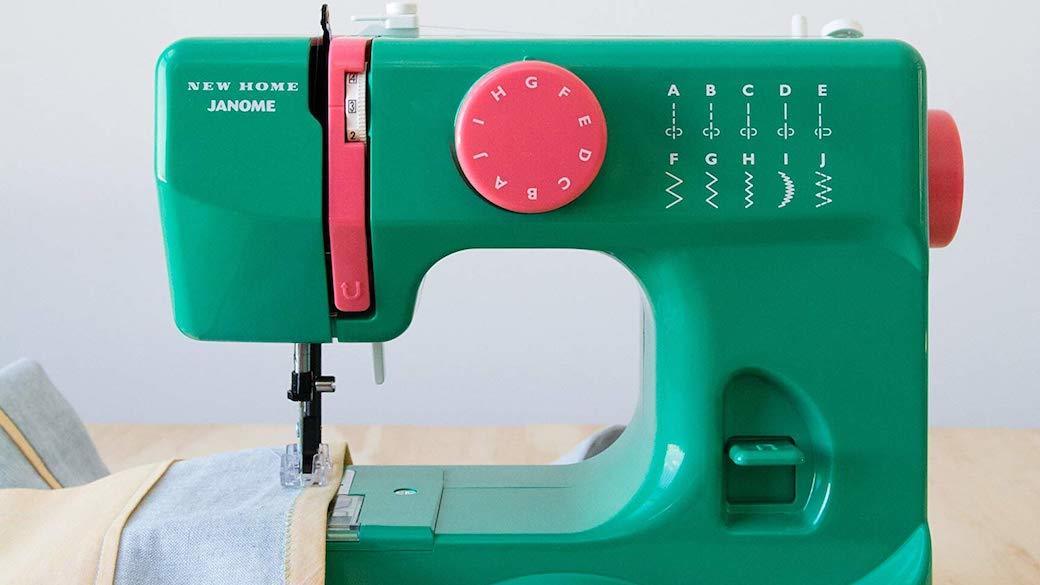5 Best Janome Sewing Machines Aug. 2021 BestReviews