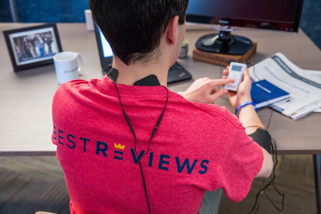 5 Best Muscle Stimulators Apr. 2021 BestReviews