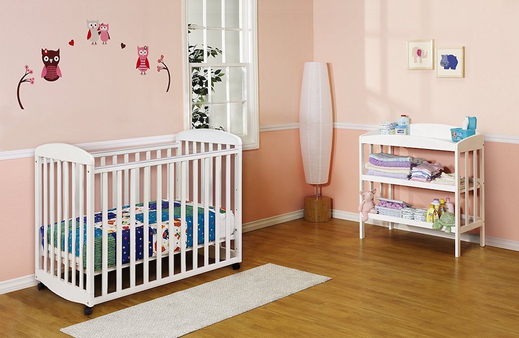 5 Best Mini Cribs - May 2021 - BestReviews