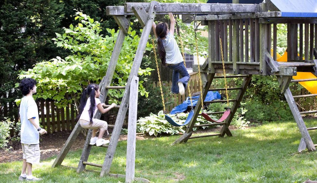 5 Best Swing Sets May 2021 BestReviews