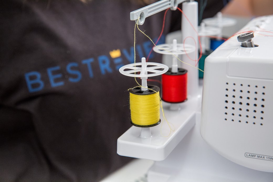 5 Best Sergers June 2021 BestReviews