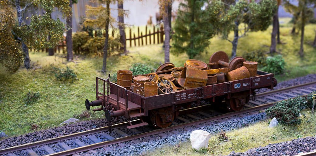 5 Best Train Sets May 2021 BestReviews