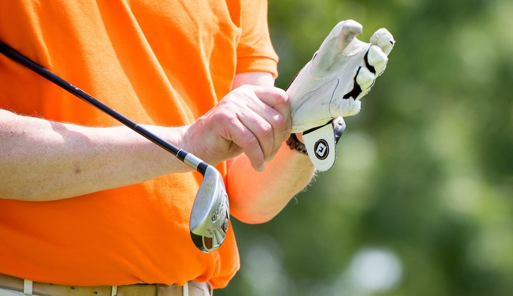 5 Best Men's Golf Gloves June 2021 BestReviews