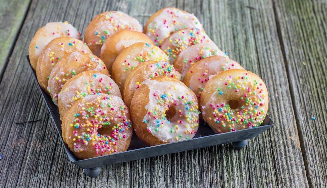 Recette De Donuts Machine Ultra Moelleux 5 Best Donut Pans - Jan. 2021 - BestReviews