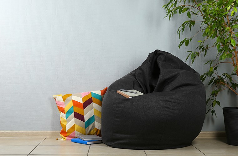 10 comfortable bean bag chairs for relaxing at home
