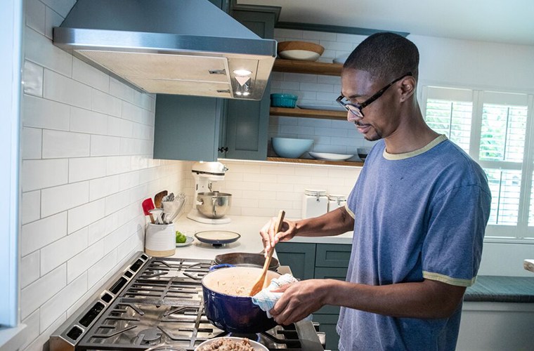 Why are Le Creuset pots so popular?