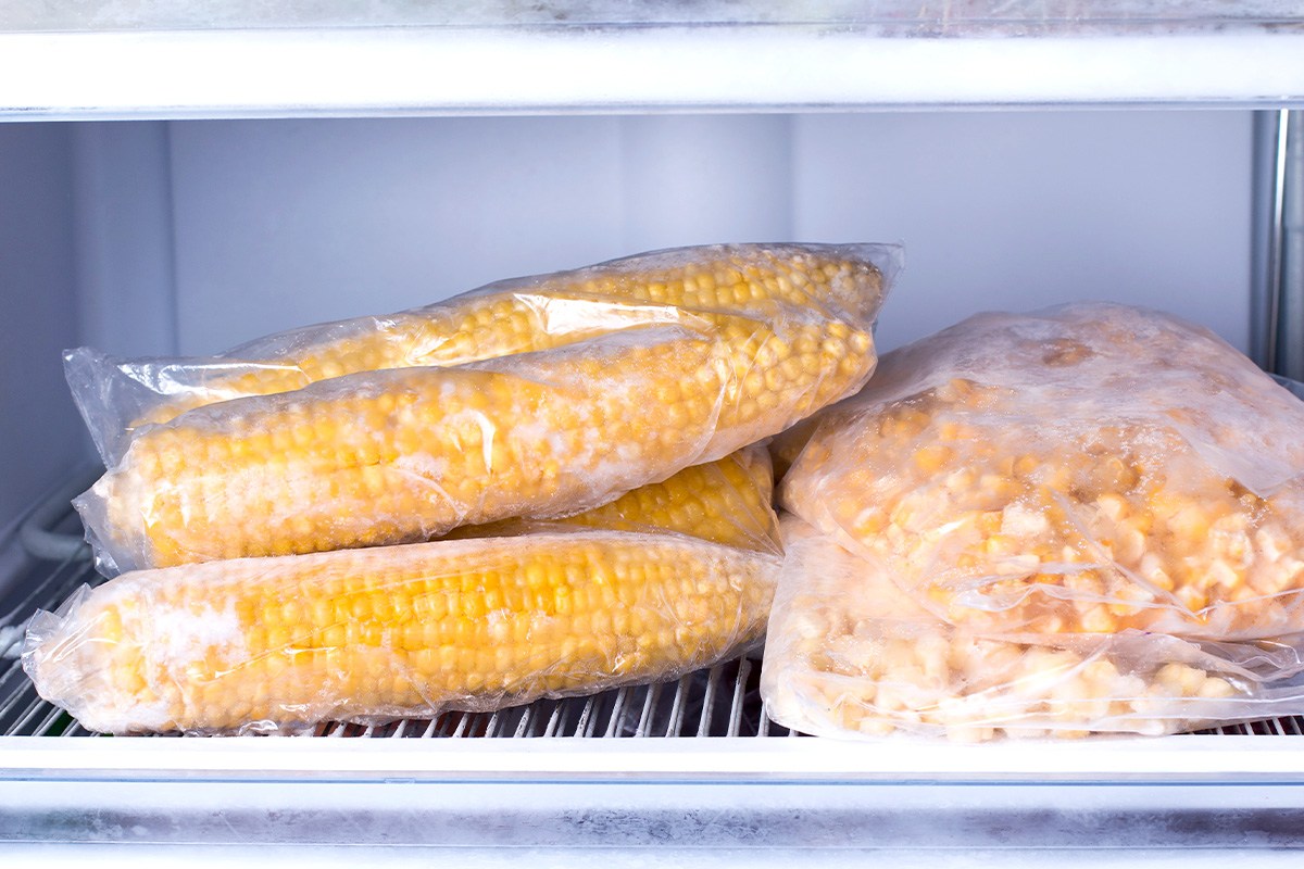How to freeze summer corn on the cob to enjoy it all year