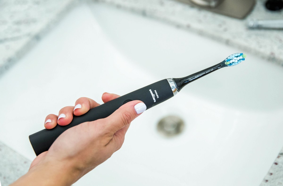 Should you finally switch to an electric toothbrush? Dentists say yes