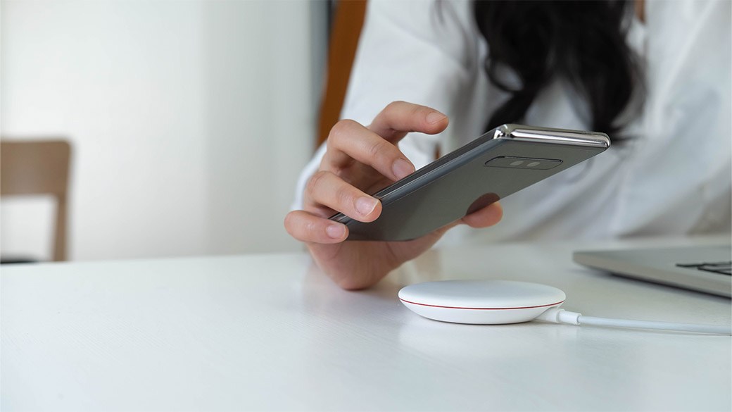 Best charging pad for office desk