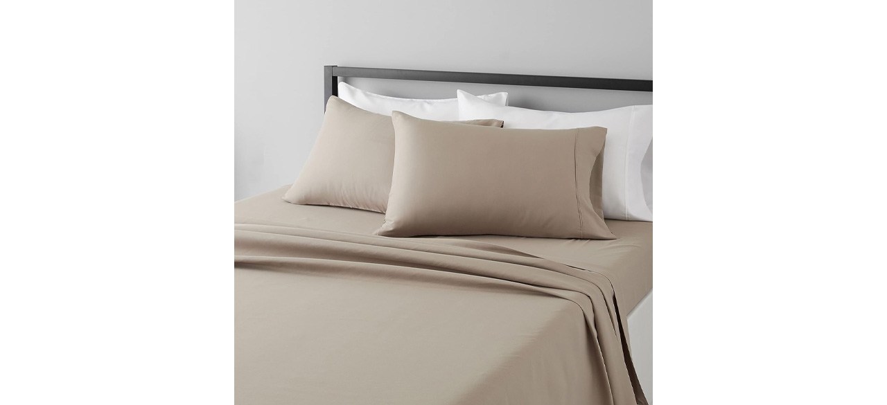 Amazon Basics Super Soft Four-Piece Bed Sheet Set