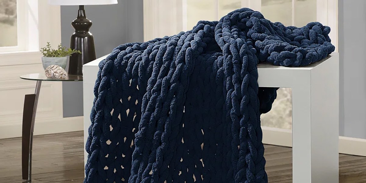 Donna Sharp Chenille Throw