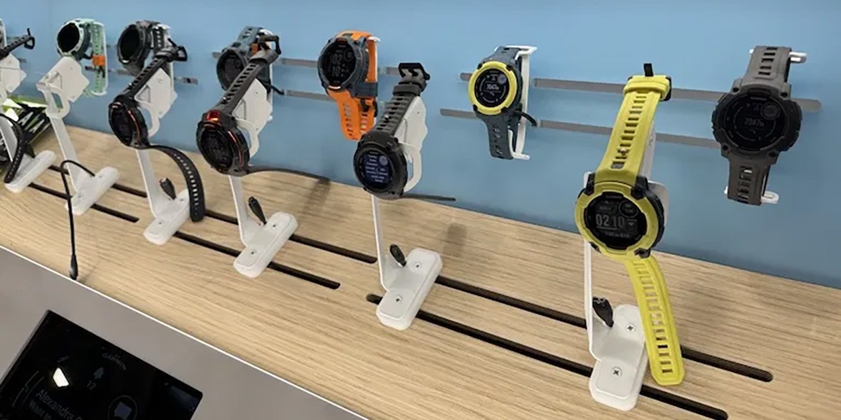 Garmin Instinct 3s on display at CES