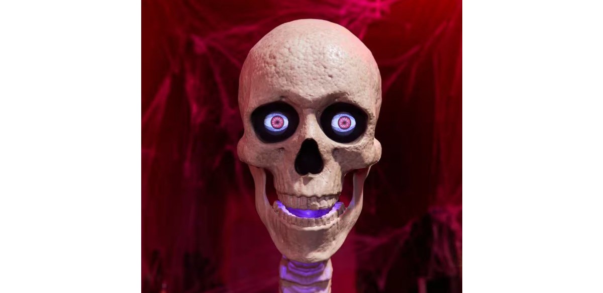 Grave & Bones Animated LED App Controlled Ultra Skelly with LifeEyes