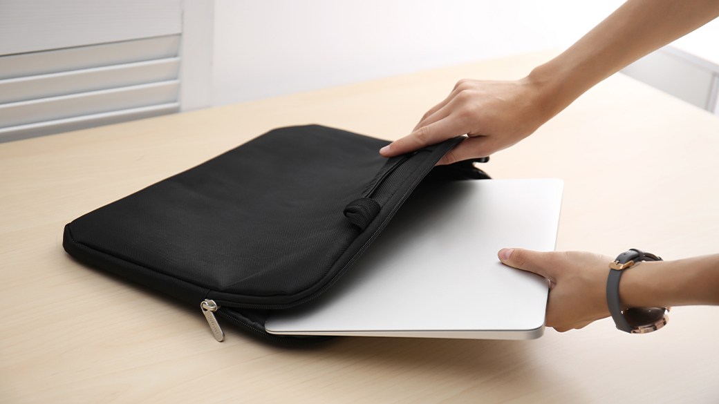 Best MacBook Pro case