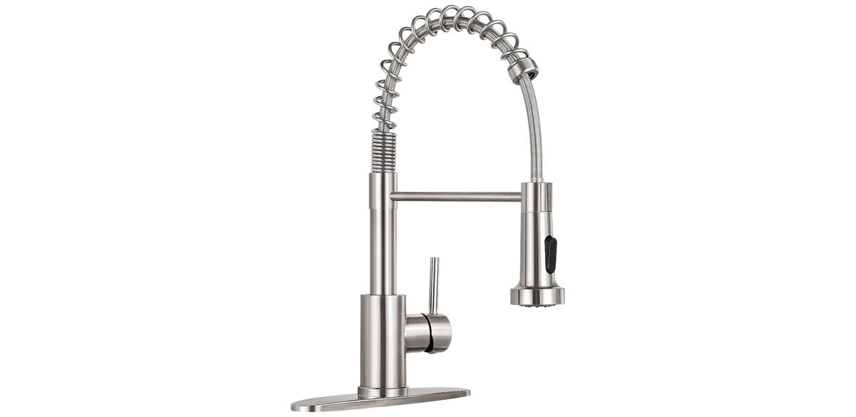 HGN Kitchen Faucet with Pull Down Sprayer