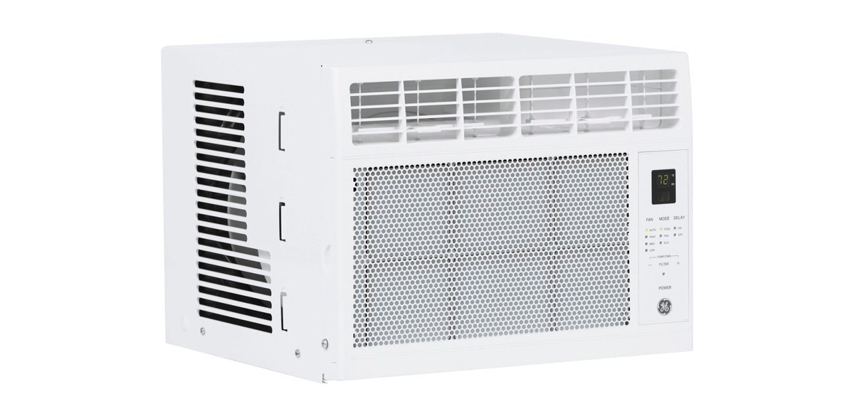 GE - 250 Sq. Ft. 6000 BTU Window Air Conditioner