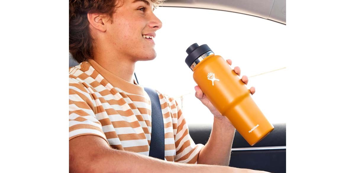 Hydro Flask 32 Oz Wide Flex Chug Cap Travel Bottle