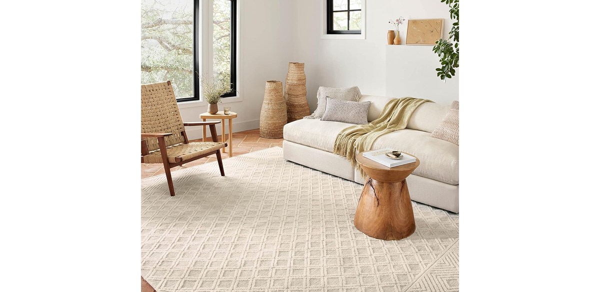 Loloi II Neda Collection Accent Rug