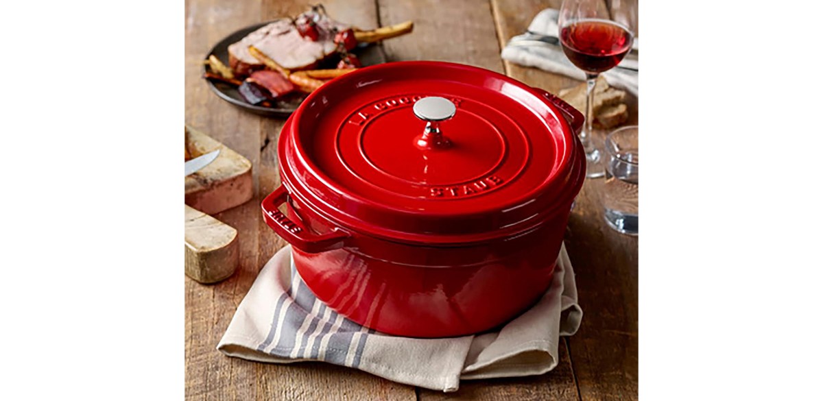 Staub Cast Iron Dutch Oven 5.5-qt Round Cocotte